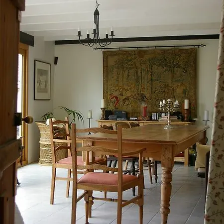 L'ancienne Forge 27 Rue De La Creche Bourg Born Bed and breakfast Villeréal