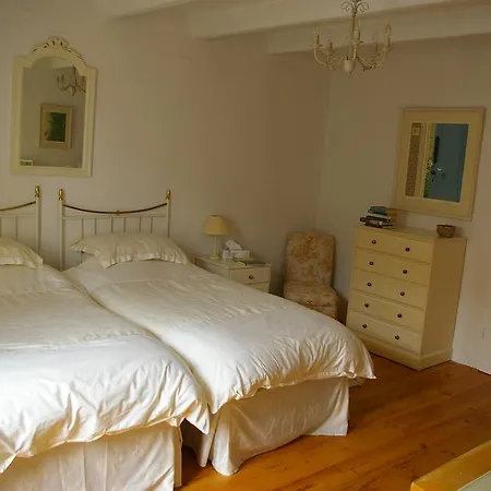 L'ancienne Forge 27 Rue De La Creche Bourg Born 3* Villeréal