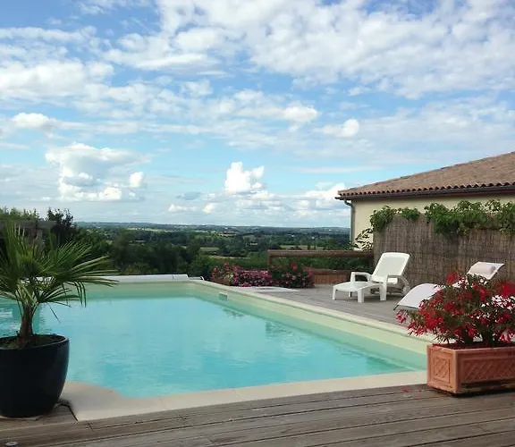 L'ancienne Forge 27 Rue De La Creche Bourg Born 3*